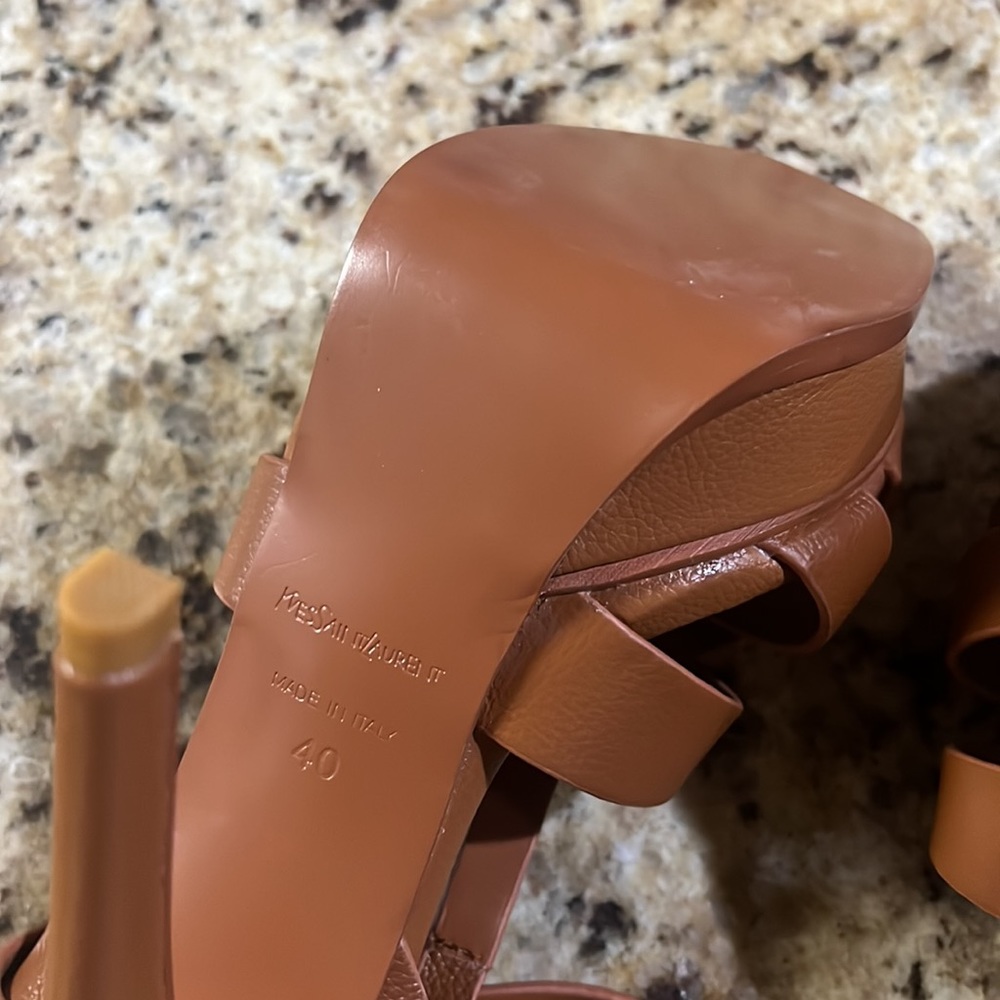 YSL Tribute Pump Heels - Picture 8 of 15